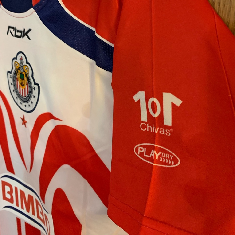 Retro Chivas 06/07 Jerseys - Picture 3 of 13